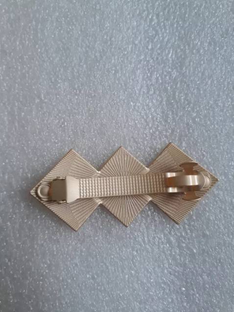 kẹp tóc shop nasi store đẹp lắm nè, kẹp rất chắc chắn, nhủ màu đẹp, sáng. Đáng đồng tiền, ủng hộ shop tiếp ạ. Xứng đáng 5 sao!