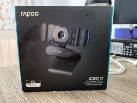 Giao cực nhanh, tối qua đặt trưa mai tới rồi, đóng gói đẹp, nhưng camera 720p thôi nên ko nét cộng thêm hình ảnh cũng tối, thôi kệ mua để thấy mặt họp online hay học hành gì cũng ổn, có 2 mic