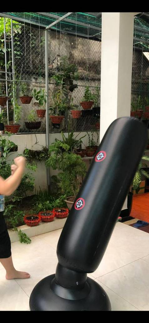 Giao hàng cũng k nhanh nhưng sản phẩm khá ok trong tầm giá. Mong là bền lâu . Cảm ơn shop