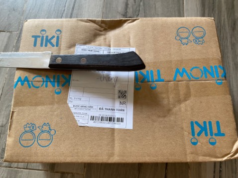 Dạng bột, thuận tiện đem theo.
Có cây nước lạnh pha ngay là uống.