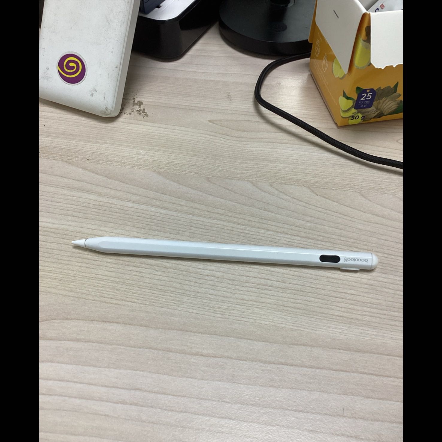 nhu cầu cơ bản nên rất OK, pin đương nhiên ko so đc vs hàng Apple rồi, nhưng cơ bản là trụ được hơn 1 ngày nếu dùng thường xuyên!