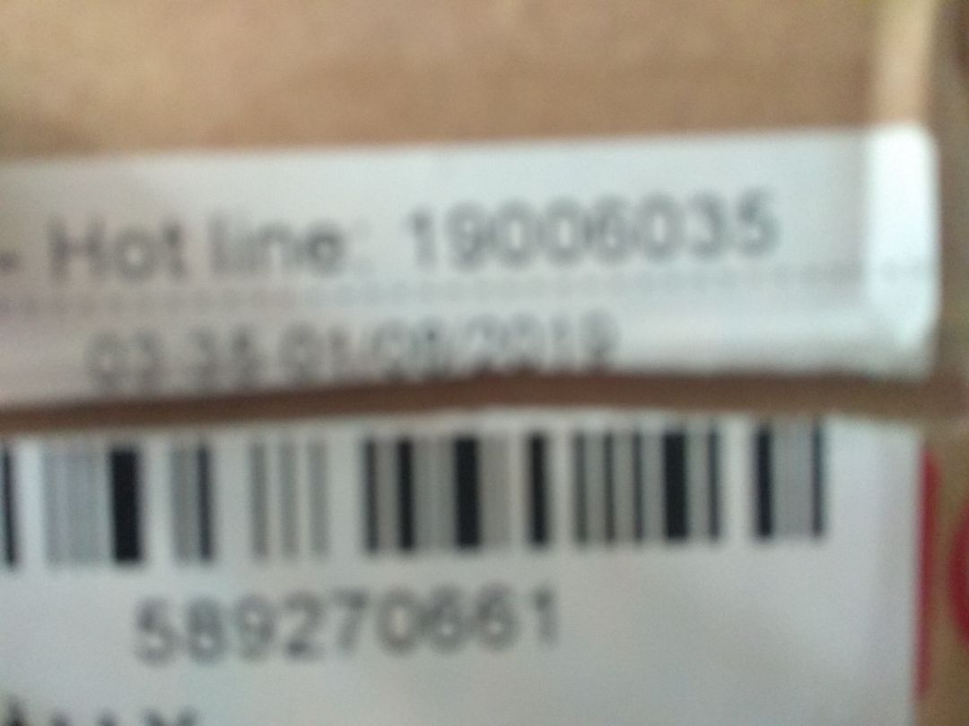 hôm qua khi nhận hàng mình chủ quan và vội nên không xem kỹ và kiểm tra ngay khi nhận được hàng. hôm nay mang ra ăn mới phát hiện ra gạo được sản xuất từ 23/12/2018, tức là đến giờ đã bước sang tháng thứ 8, gần hết hạn. Không hiểu Tiki nghĩ gì khi bán hàng gần hết hạn cho khách mà không ghi chú gì? ngoài ra trong mô tả ghi là túi đóng chân không nhưng thực tế thì không hôm qua khi nhận hàng mình chủ quan và vội nên không xem kỹ và kiểm tra ngay khi nhận được hàng. hôm nay mang ra ăn mới phát hiện ra gạo được sản xuất từ 23/12/2018, tức là đến giờ đã bước sang tháng thứ 8, gần hết hạn. Không hiểu Tiki nghĩ gì khi bán hàng gần hết hạn cho khách mà không ghi chú gì? ngoài ra trong mô tả ghi là túi đóng chân không nhưng thực tế thì không