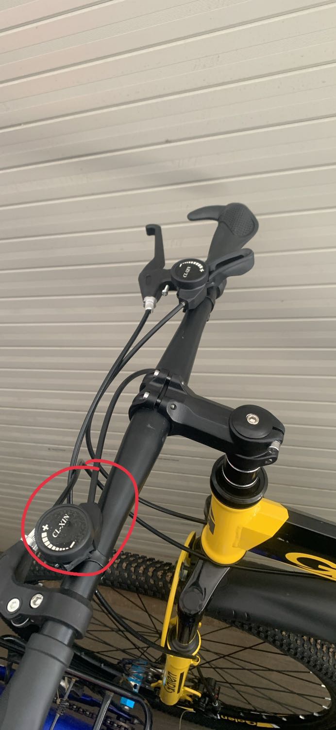 Bị gãy rồi. Cần trợ giúp Bị gãy rồi. Cần trợ giúp