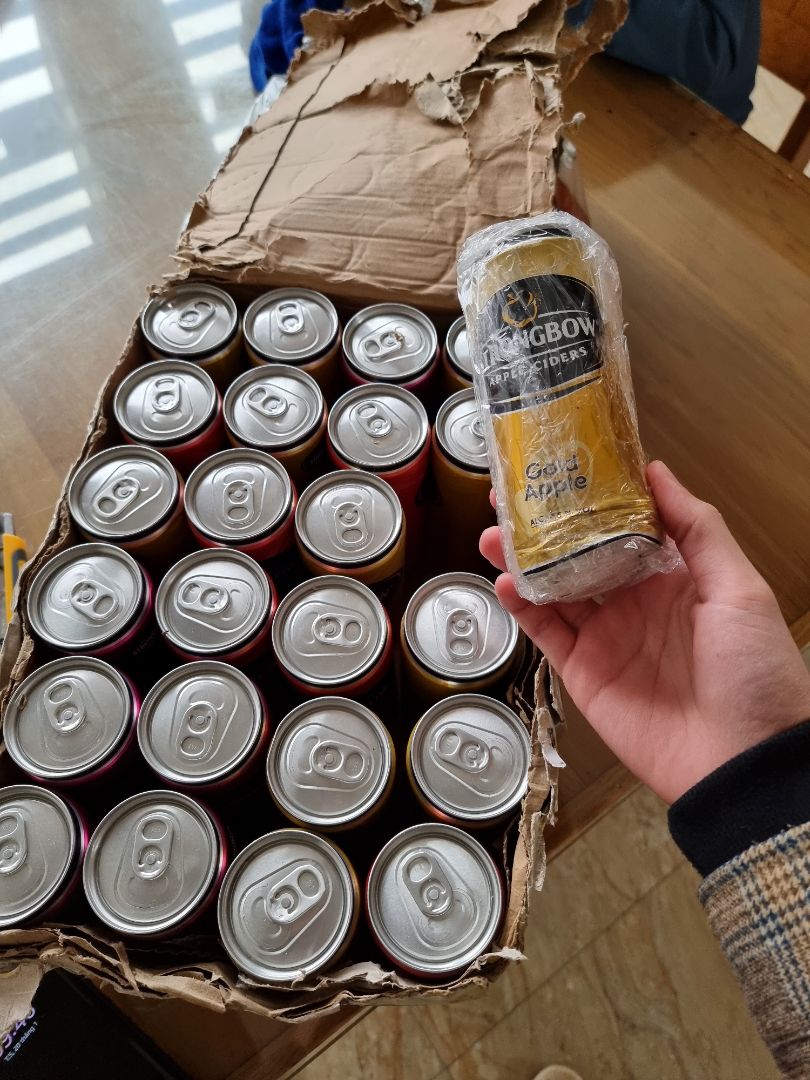 làm ăn *** đảo, hàng móp méo. còn thêm một *** trống không. mọi người cảnh giác. Bên nào bán thì liên hệ với t đi, lũ này làm ăn quá ***!