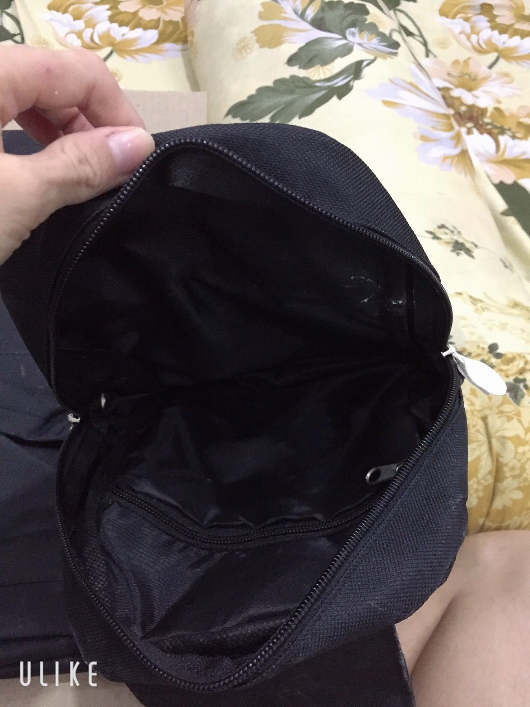 Sản phẩm đúng như mô tả sp đẹp chất liệu túi cũng ok .mjk rất thích