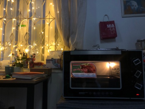 Gia hàng rất nhanh chóng, đủ đồ (do nhà mình trong ngõ nên ko mang vào tận nơi được). Sáng đặt chiều giao liền. Đóng gói hàng rất chắc chắn và cẩn thận