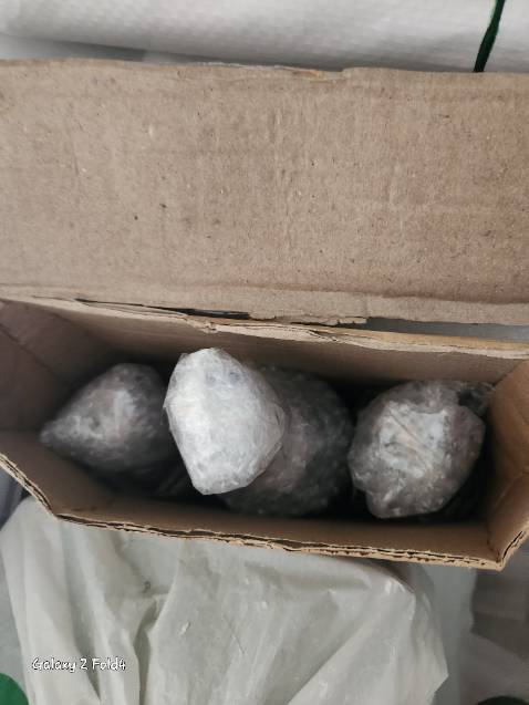 Sản phẩm mới chất lượng / shop hỗ trợ nhiệt tình/ bao bì đóng gói vận chuyển nhanh cẩn thận kĩ lưỡng