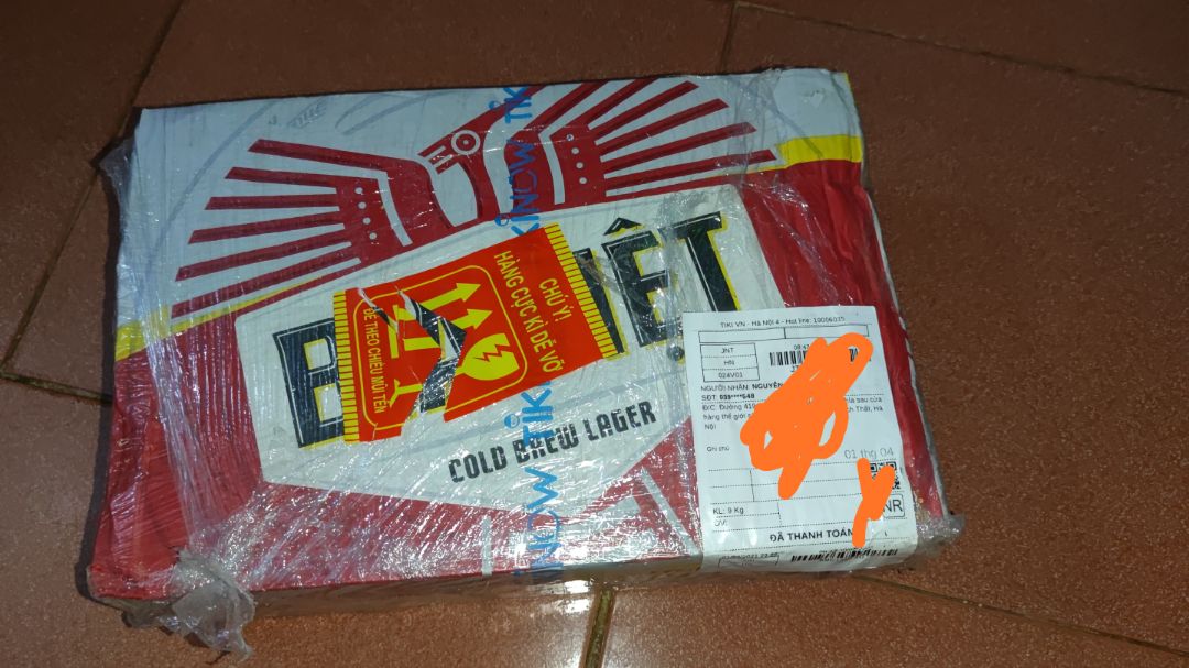 *** đảo trương chình khuyến mại, ảnh mô tả sản phẩm có ghi tăng 6 *** nữa,mà có mỗi thùng bia, nếu ko tặng thì bỏ cái ảnh ý đi.