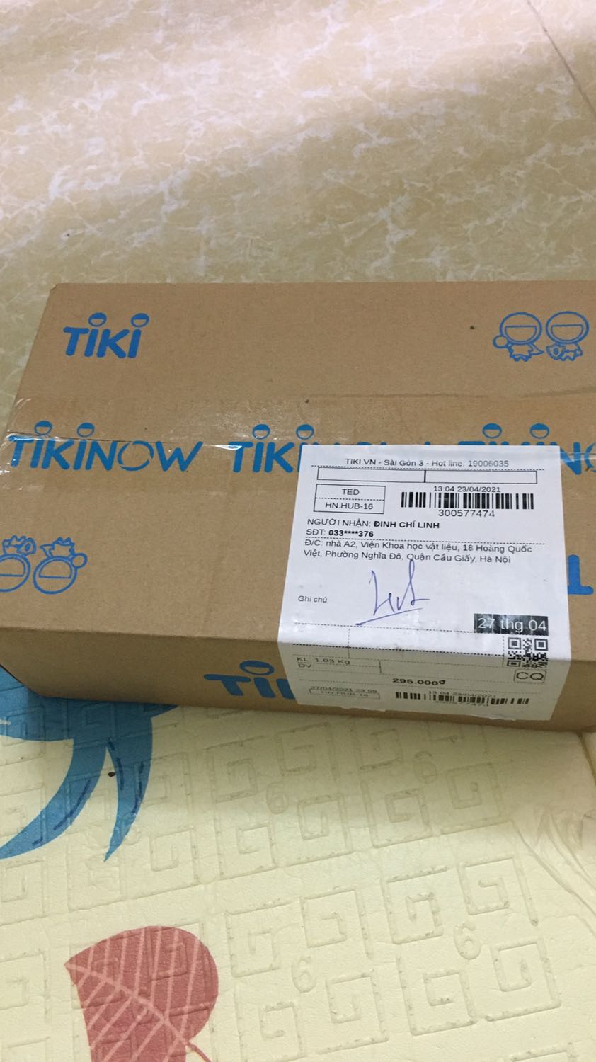 Sách cần cho phát triển trí tuệ như thức ăn cần cho cơ thể.