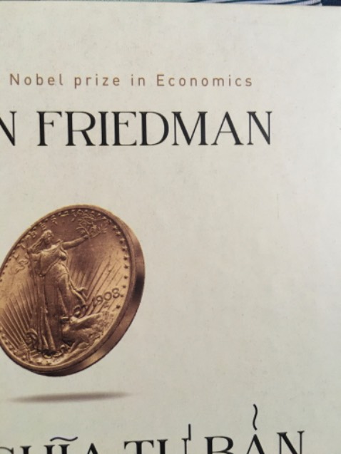 Bìa cuốn sách mình nhận có mấy dải chấm đen li ti, mình thấy hơi khó chịu khi bìa bị như vậy.