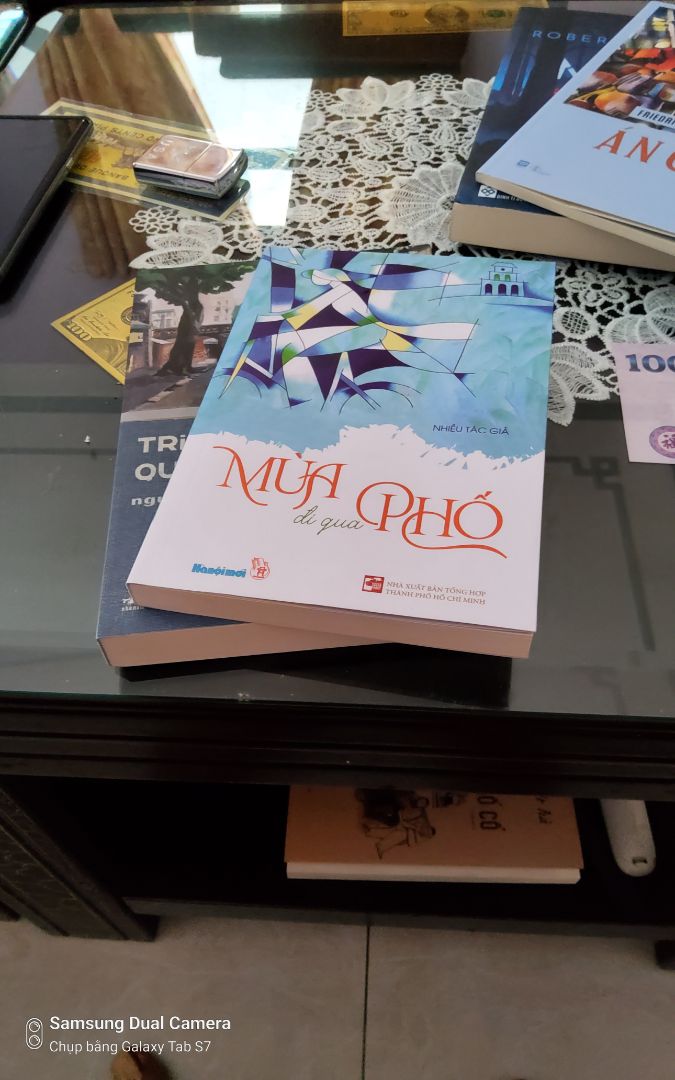 Tản văn về Hà nội