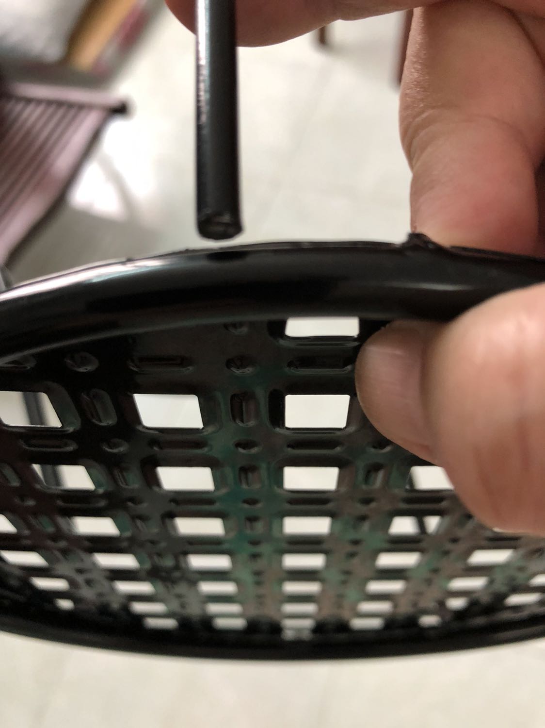 Giao 5 cái, thì hết 3 cái bị hở ko hàn dính mối nối, đề nghị đổi lại.