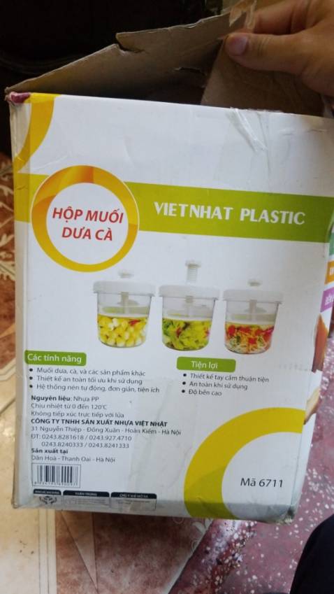Nhựa dày dặn tiện lợi vì có vỉ nén. Mua được cân cà về thì nhận đc hàng luôn. Muối đc khoảng 2 kg cà ý.