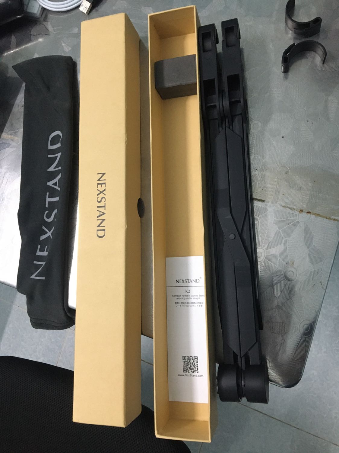 Giao hàng nhanh. Bao bì bắt mắt. Có cả túi rút dây để tiện mang theo. Sẽ giới thiệu bạn bè!