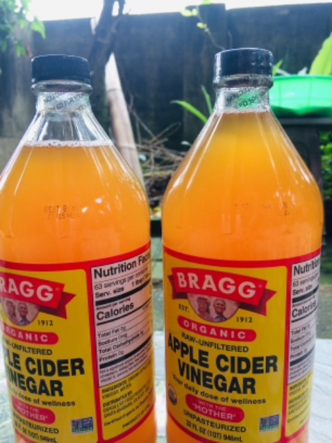 Gói hàng cẩn thận. Shiper thân thiện. Đã mua của cửa hàng nhiều lần, chất lượng những lần trước tốt, trên thân chai ghi rõ Best by, chữ rõ ràng. Nhưng lần này, Best by mờ, mất chữ, không rõ nguyên nhân là gì, với lại chỉ cần chùi nhẹ là chữ in bị bong ra.