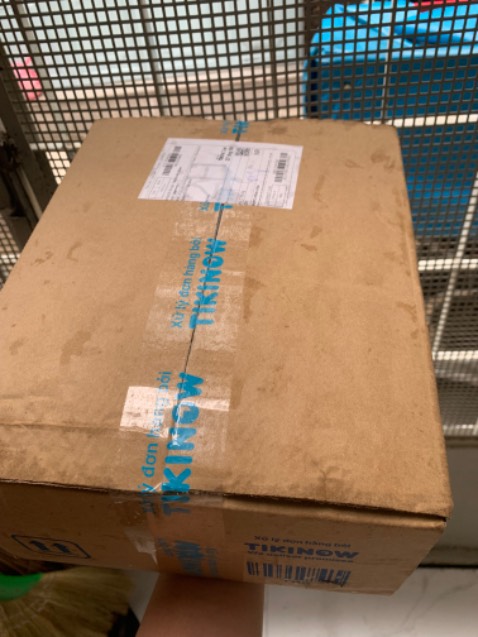 Giao hàng nhanh như một cơn gió, chỉ 2 tiếng là nhận được rồi! Mình mua tặng bạn ở Taiwan vì bạn thèm.

Xem thêm clip unboxing và review trên kênh TikTok @ArtSoul_Workshop (BinkTran.Artist) nha 🌑🌒🌓🌔🌕🌖🌗🌘🌑