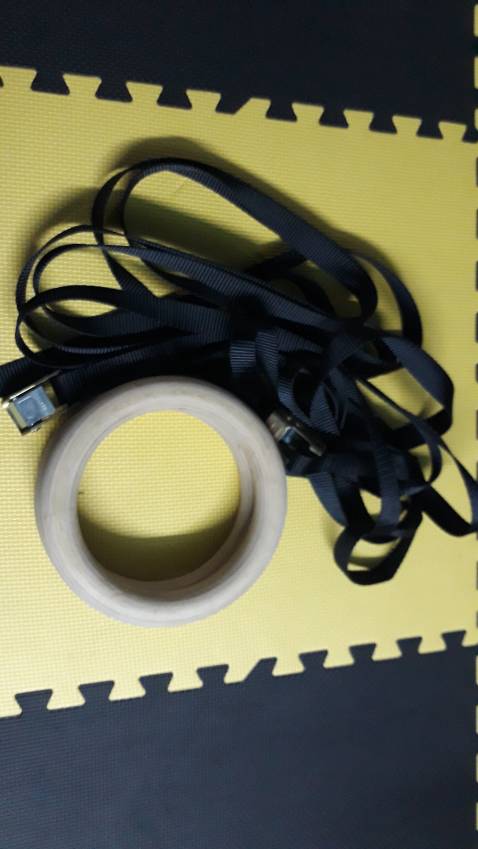 Chất lượng rất ok, xài được một thời gian dài thấy vẫn bền, gỗ nhìn thích hơn hàng nhựa, giá rẻ nhất trong các shop, rất hài lòng