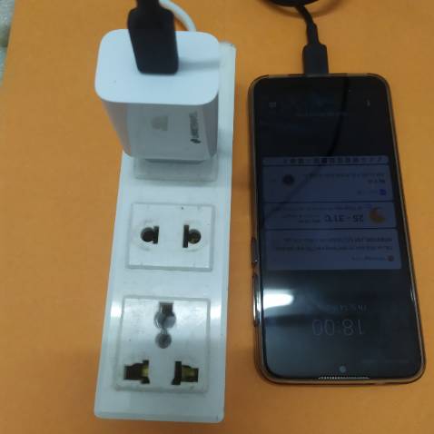 Sản phẩm quá ok so với tầm giá, cổng type-c sạc nhanh, shop phản hồi cũng nhanh nữa, đáng mua nhé mọi người :)