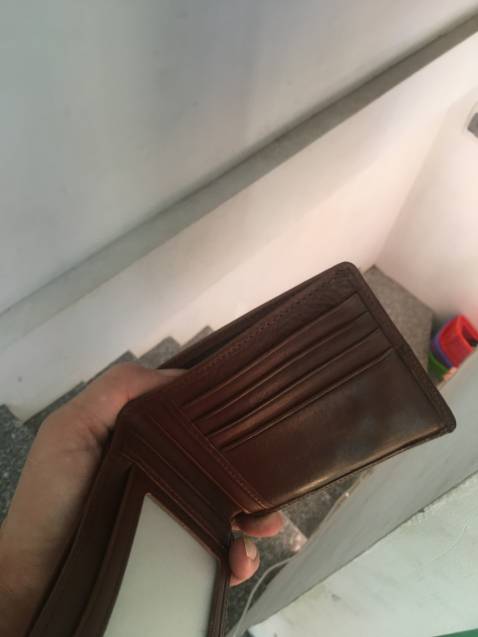 Ví đẹp chất màu đẹp. Hộp xịn sò có thể làm quà tặng. Okkk