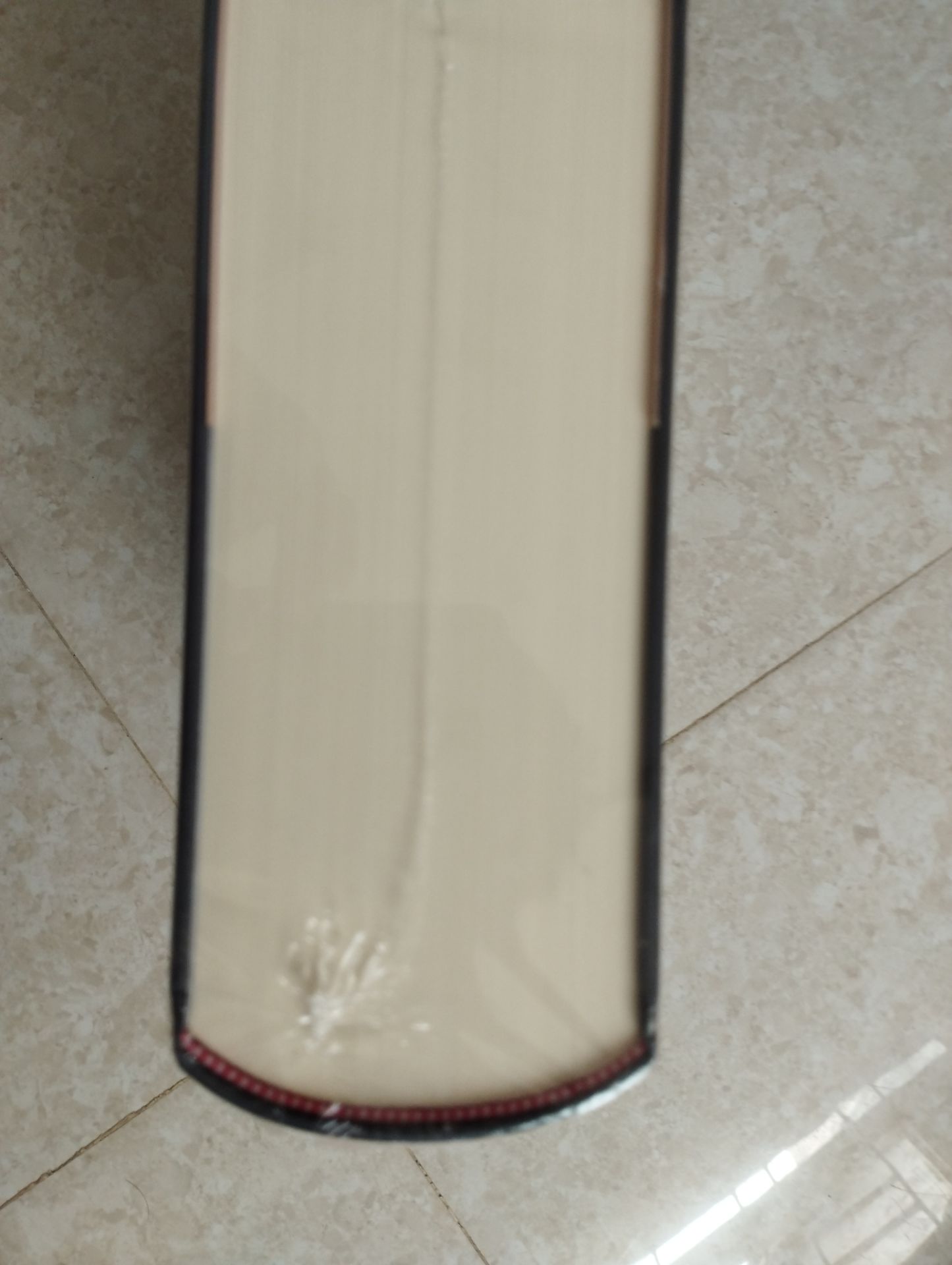 còn nguyên seal, sách mới gần như không bị hư hỏng gì