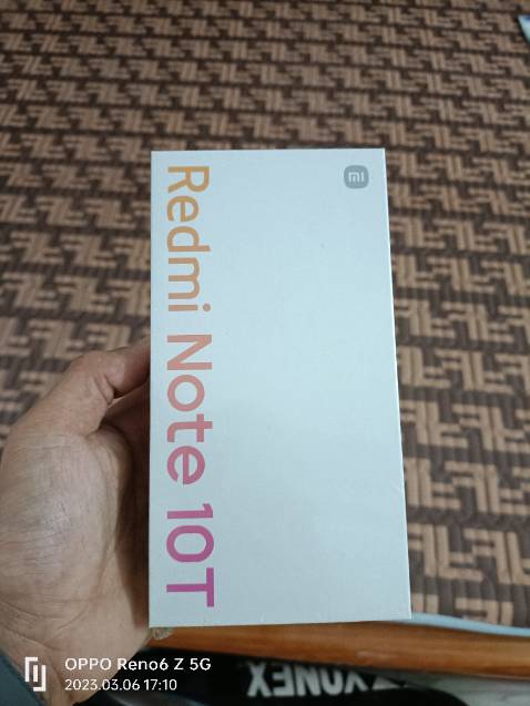 Hàng chính hãng Xiaomi phân phối chứ ko phải hàng tào lao ..5g ngon lành..có chống nước nữa.. Quá tuyệt vời Hàng chính hãng Xiaomi phân phối chứ ko phải hàng tào lao ..5g ngon lành..có chống nước nữa.. Quá tuyệt vời