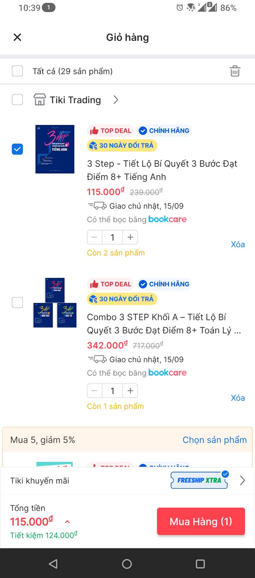 Tổng 7 sản phẩm trong đơn đều cho áp dụng bookcare mà khi nhận thì chỉ 5 sản phẩm có bookcare. Thời gian giao hàng ban đầu đề trước 19h ngày 11/09, rốt cuộc ngóng chờ dài cổ hết nguyên ngày 11, qua ngày 12 thì báo giao đơn vị vận chuyển khác. Nhân viên vận chuyển thì bảo khách ra đầu ngõ nhận, okie, cái thùng hàng nhận được lại bị bẩn và có vết cắt keo. Chống sốc cho sách của Tiki thì càng ngày càng qua loa. Phải nói là càng ngày càng thất vọng về Tiki.