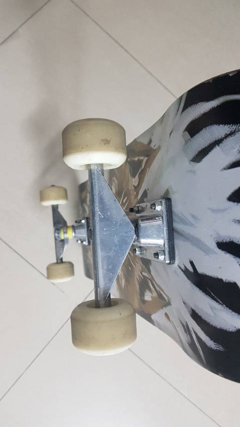 Hàng giống như mô tả, chắc chắn, đẹp. tốt trong tầm giá