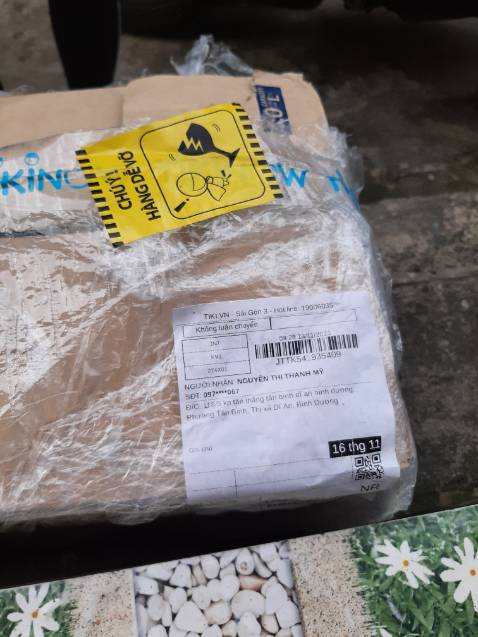 Tôi đã từng sử dụng hàng toshiba.chất lượng tốt.do tôi sơ suất khi đặt hàng.cái nồi cơm điện ngày hôm qua tôi đã nhận từ nhân viên giao hàng nhưng mà cái nồi này nhỏ quá .tôi đã nhận hàng nhưng chưa giám khuy hàng sử dụng vì hi vọng bên tiki đổi lại giúp tôi cái nồi to hơn.phí chênh lệch tôi sẽ chịu.tiki là kênh bán hàng uy tín.hi vọng giúp tôi giải quyết vấn đề khó khăn trên.chứ ko như lời đồn đoán của nv giao hàng là đặt hàng trên tiki là ko được kiểm hàng.khi giao là phải nhận dù sp thế nào.tôi hi vọng tiki giúp tôi giải quyết về đơn hàng tôi đã nhận Tôi đã từng sử dụng hàng toshiba.chất lượng tốt.do tôi sơ suất khi đặt hàng.cái nồi cơm điện ngày hôm qua tôi đã nhận từ nhân viên giao hàng nhưng mà cái nồi này nhỏ quá .tôi đã nhận hàng nhưng chưa giám khuy hàng sử dụng vì hi vọng bên tiki đổi lại giúp tôi cái nồi to hơn.phí chênh lệch tôi sẽ chịu.tiki là kênh bán hàng uy tín.hi vọng giúp tôi giải quyết vấn đề khó khăn trên.chứ ko như lời đồn đoán của nv giao hàng là đặt hàng trên tiki là ko được kiểm hàng.khi giao là phải nhận dù sp thế nào.tôi hi vọng tiki giúp tôi giải quyết về đơn hàng tôi đã nhận