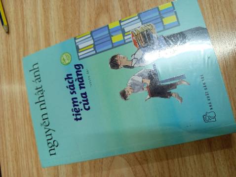 Sách đẹp nha tr, đóng gói hơi móp phần, bọc bên ngoài sách hơi dơ xíu nma k sao, vẫn rất ok nè