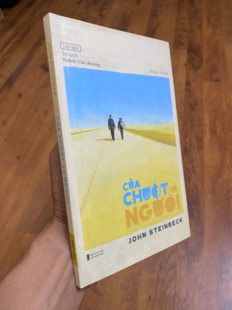 Đóng gói cần thận, có bookcare tặng kèm, sách rất OK