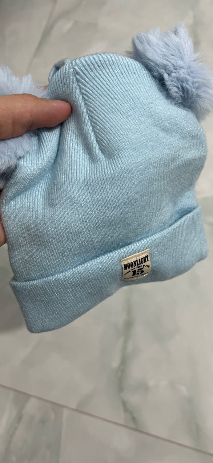 Đặt màu đỏ shop giao màu xanh