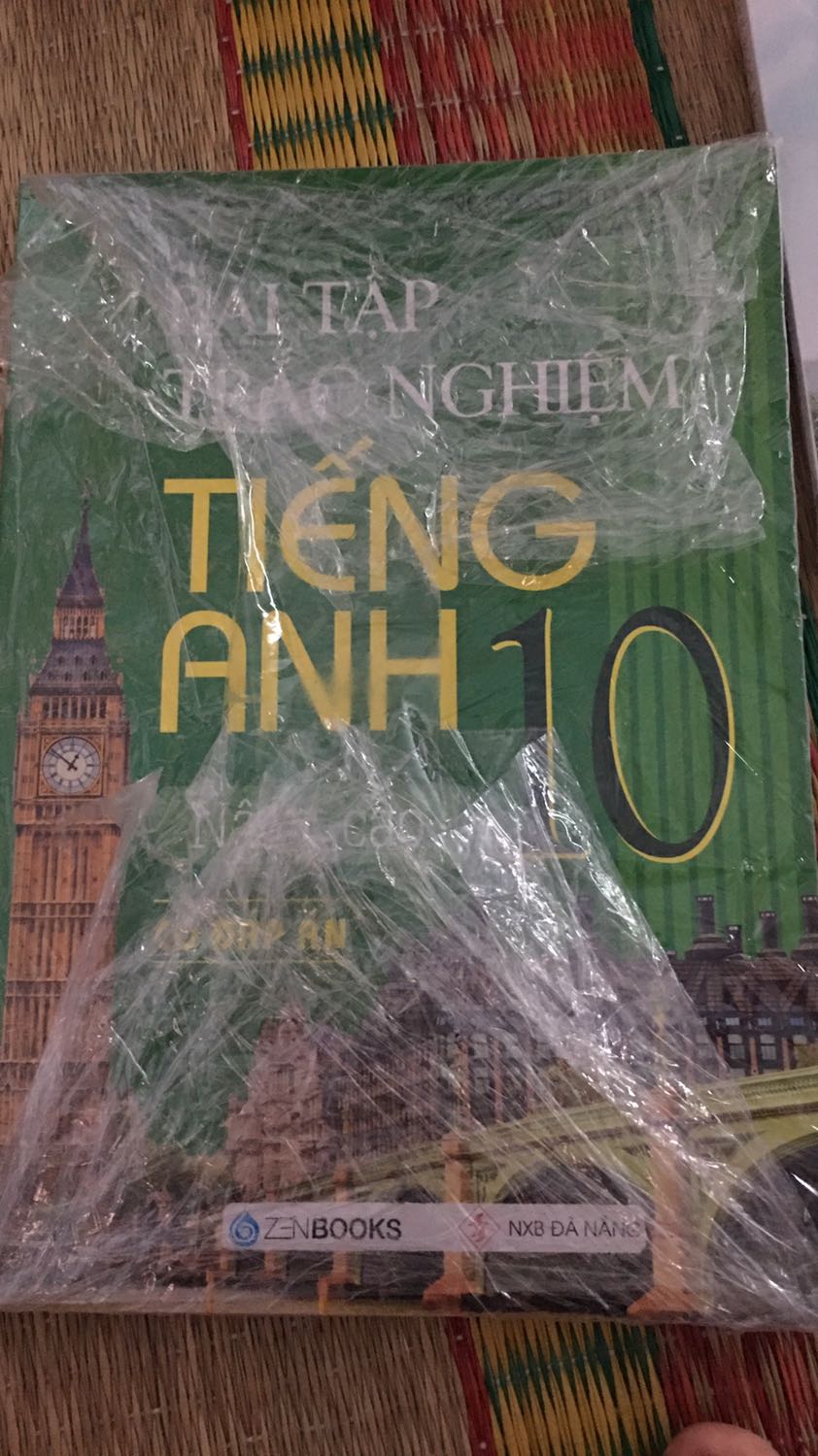 Sao ko thấy bọc bookcare cho sách nhỉ. Thấy trong đơn hàng ghi là có thể bọc bookcare mà