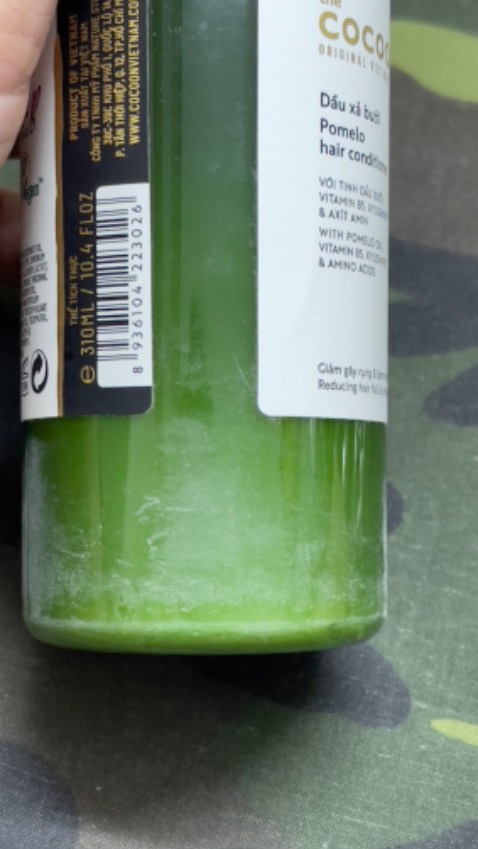 Tin tưởng Cocoon nhưng lại nhận lấy thất vọng, hàng giao như hàng củ lâu năm, cả 2 chai dầu gội và dầu xã trầy xước bụi bẩn nhưng vẫn đóng hàng giao cho khách, vô cùng thất vọng 😡

Nhân viên giao hàng lịch sự, hàng giao đúng thời gian.