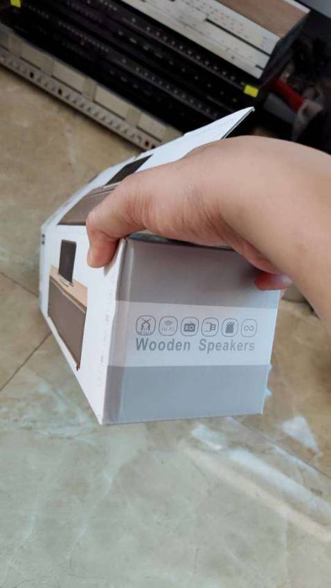 Giao hành nhanh, loa đẹp nghe tốt, bass ấm, sẽ mua thêm