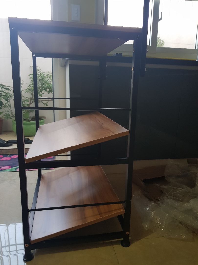 sản phẩm sai. liên hệ để đổi thế nào ạ?