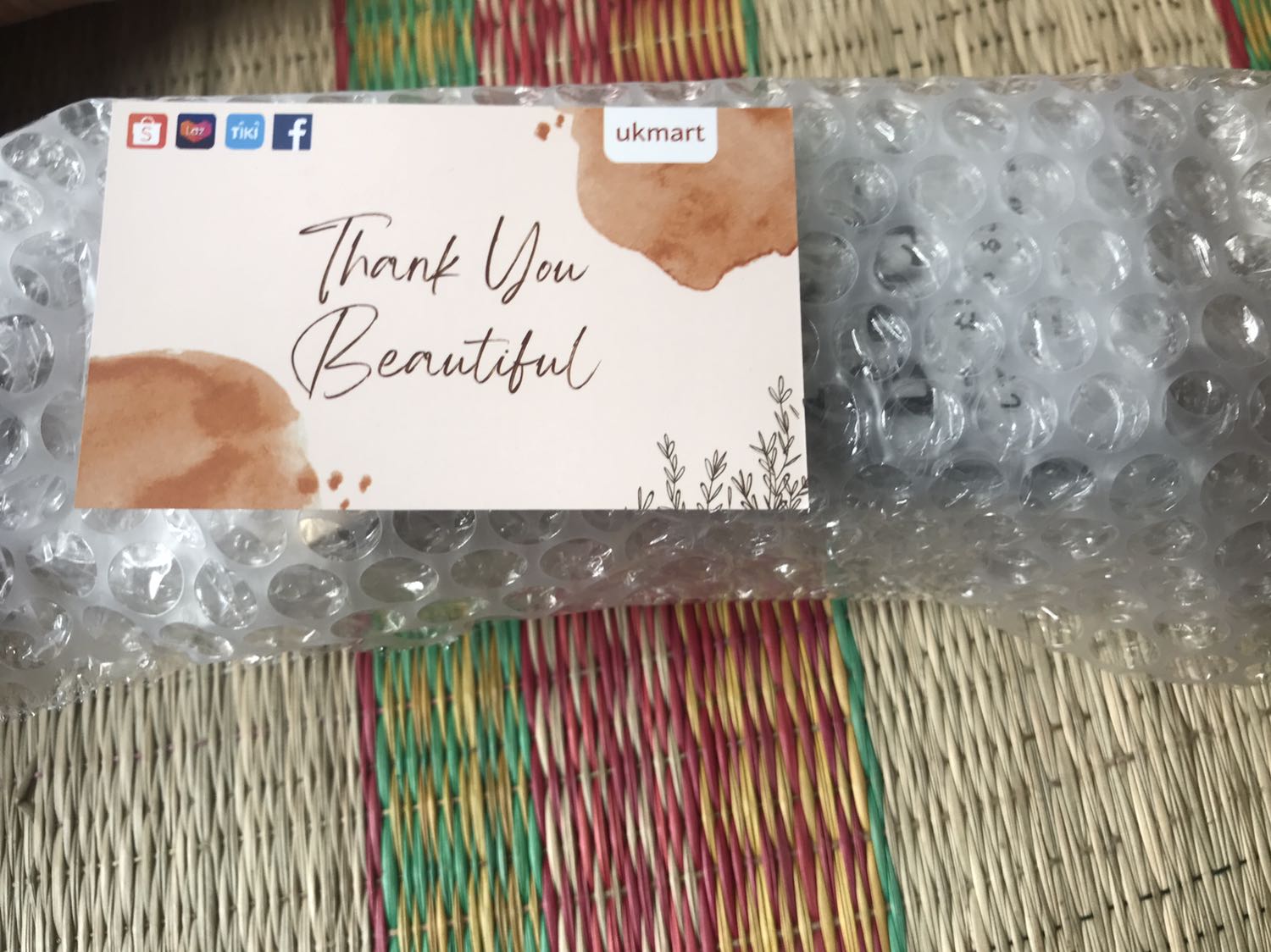 Giao hàng nhanh bọc rất kĩ, đã sử dụng sản phẩm trước đây và có vẻ có hiệu quả