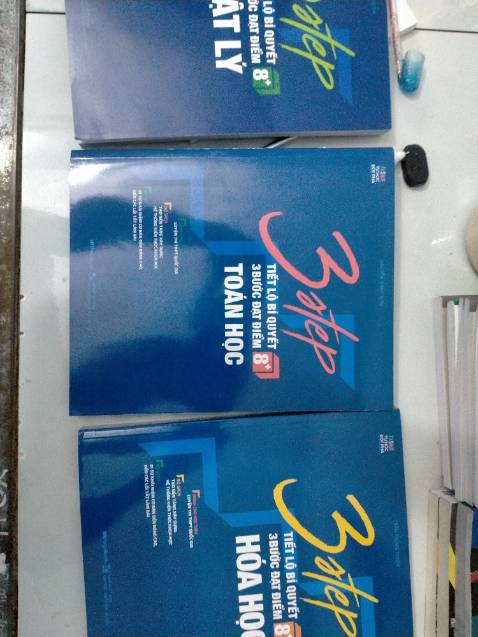 sách chất lượng, kiến thức tổng hợp nhiều dạng bài tập để phát triển tư duy