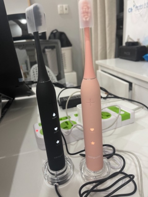 Xịn xò quá trời. Hộp đẹo, hướng dẫn rõ ràng. Bạn mình xài rồi ai cũng khen nên mình cũng đua theo mua 1 cặp cho mình và chồng