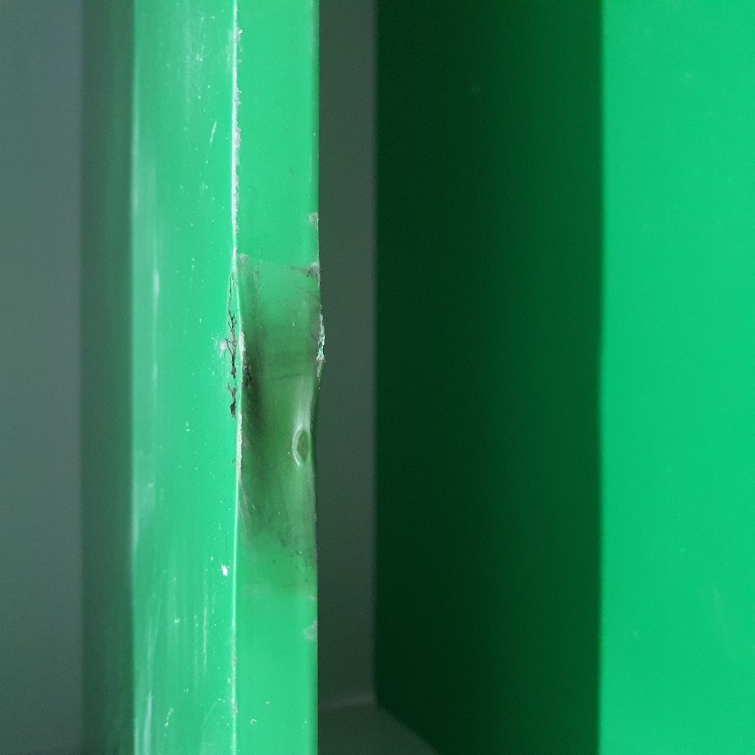 Kệ tủ lỗi và tôi nhắn cho nhà cung cấp đổi kệ khác nhưng không phản hồi.
Dịch vụ hậu mãi kém