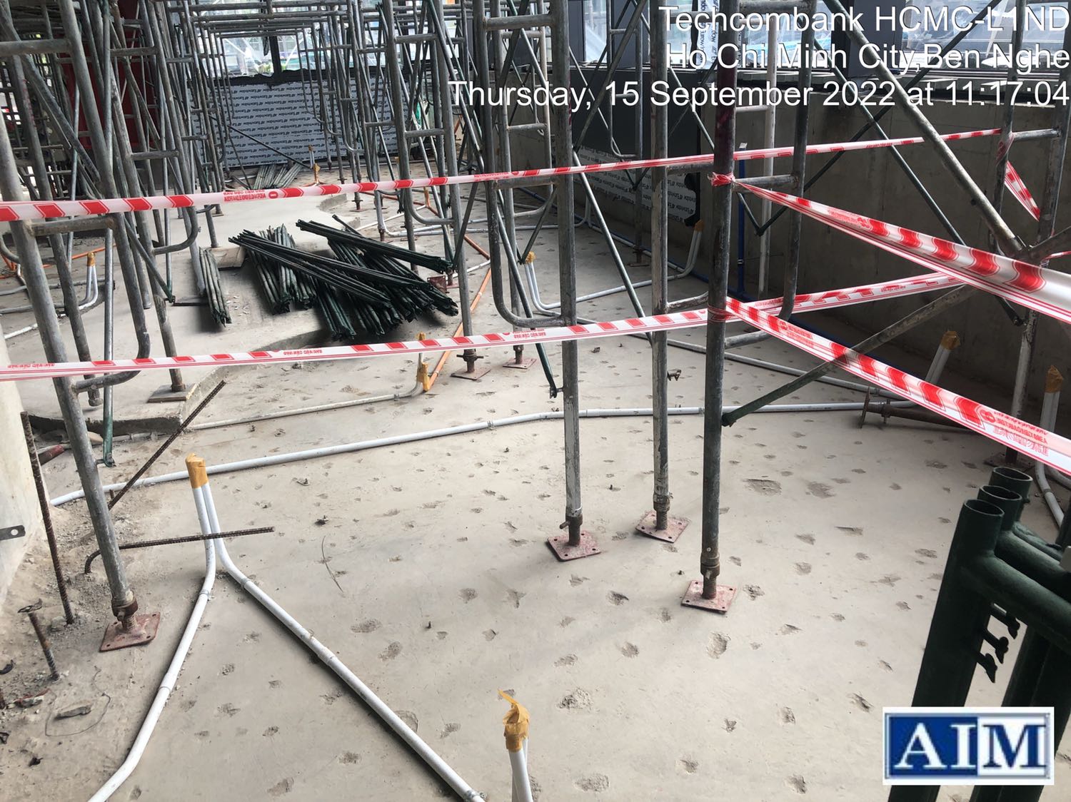 Hàng thật như hình. chất lượng phù hợp giá tiền. Điểm trừ là có 2 thanh dán, mỗi thanh dán chỉ dán tại một điểm. Nếu dán tại 2 điểm cho mỗi thanh dán thì sẽ hay hơn, trong lúc vận động sẽ giữ được đai cố định hơn. Hàng thật như hình. chất lượng phù hợp giá tiền. Điểm trừ là có 2 thanh dán, mỗi thanh dán chỉ dán tại một điểm. Nếu dán tại 2 điểm cho mỗi thanh dán thì sẽ hay hơn, trong lúc vận động sẽ giữ được đai cố định hơn.