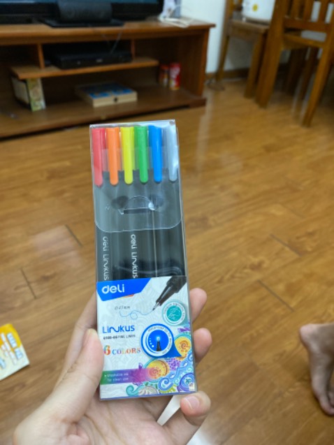 Chất lươngn bút tốt nhưng bộ 6 bút của mình k có màu đen nên ghi chép cần thêm bút đen nữa Chất lươngn bút tốt nhưng bộ 6 bút của mình k có màu đen nên ghi chép cần thêm bút đen nữa