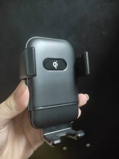 Mua về chưa kịp gắn lên xe mà *** thử sp sạc đc như mô tả 👍