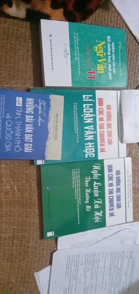Shop giao đủ sản phẩm và bội dung sách rất hay