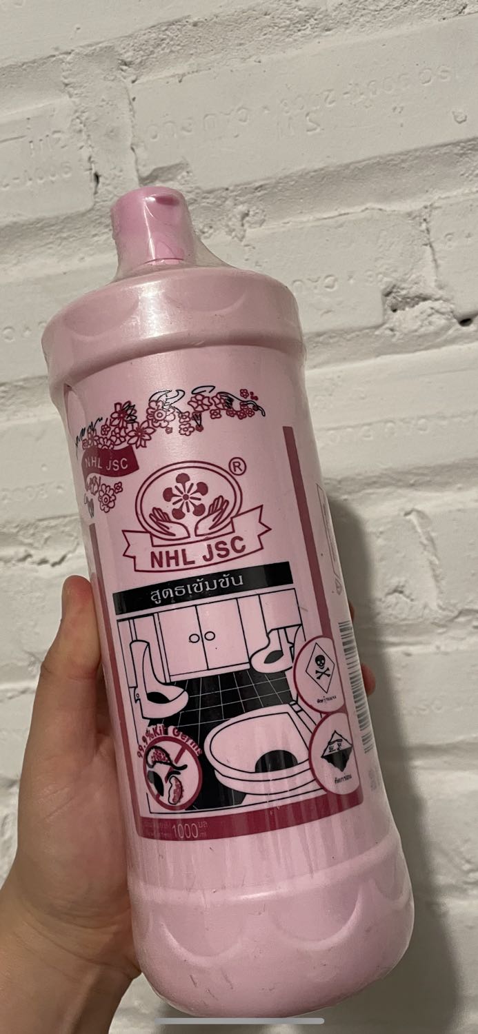 Không hài lòng. Sản phẩm này là hàng nhái, Pink chế thành Dpink, tên hãng cx sai!! Không hài lòng. Sản phẩm này là hàng nhái, Pink chế thành Dpink, tên hãng cx sai!!