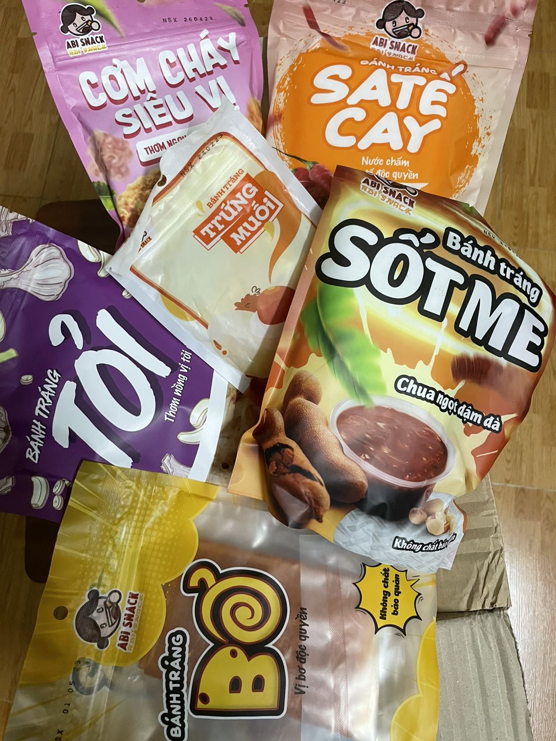 Đầy đủ số lượng, hạn sử dụng được lâu, nhưng giá cao