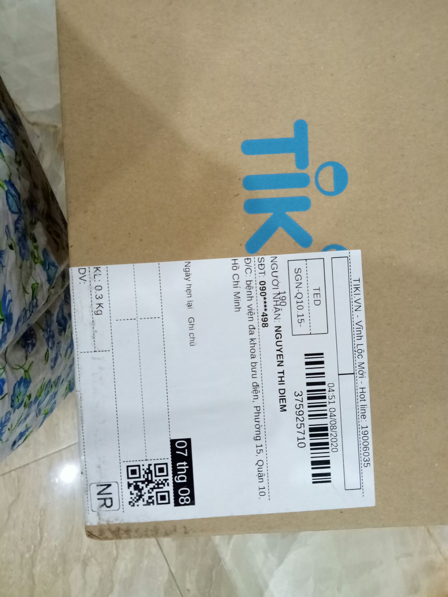 shop giao nhầm cho mình vớ gối rồi shop đổi lại vớ đùi giúp mình được không?