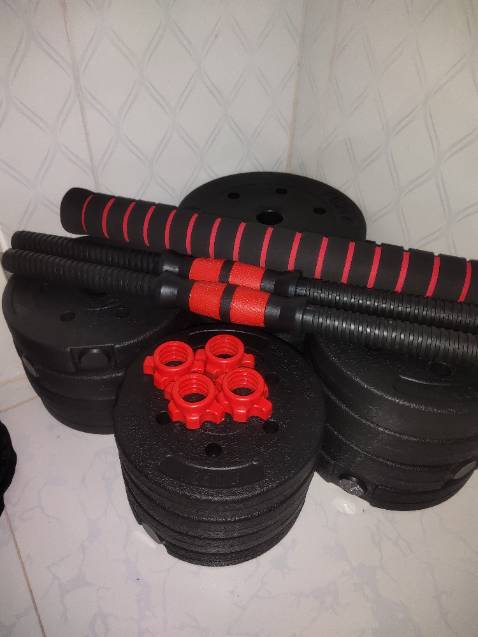 Ship hàng sớm hơn 1 ngày. Hàng nặng hơn em tưởng ạ, có đầy đủ các món trong mô tả. Mùi nhựa nhưng ko khó chịu. (Ảnh hơi tối, mn thông cảm ) ヘ( ̄ω ̄ヘ) Ship hàng sớm hơn 1 ngày. Hàng nặng hơn em tưởng ạ, có đầy đủ các món trong mô tả. Mùi nhựa nhưng ko khó chịu. (Ảnh hơi tối, mn thông cảm ) ヘ( ̄ω ̄ヘ)