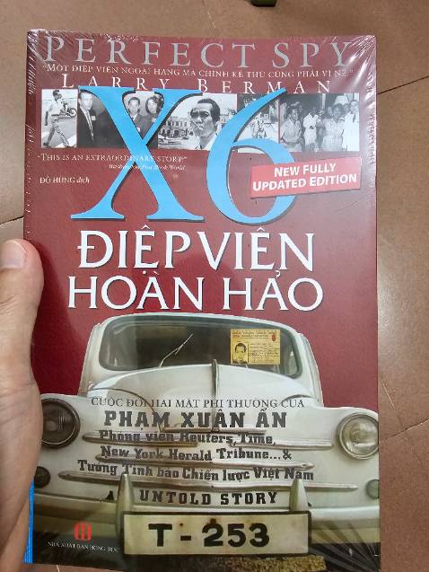 Sách đẹp quá chừng, bọc hộp cẩn thận và chuẩn chỉnh. Gì chứ sách và hàng chính hãng cứ lên tiki múc k sợ hàng đểu