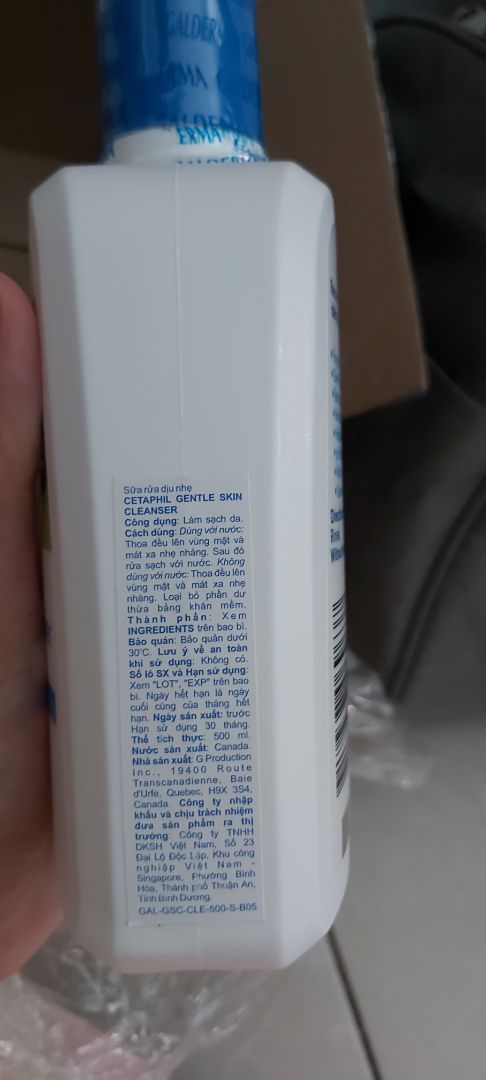 Đặt hàng trong giai đoạn giãn cách xã hội dự kiến giao hàng xa, nhưng Tiki giao nhanh, mà còn được giảm giá, tuy nhiên gói hàng chưa bảo vệ được hàng kỹ, date thì xa. Tuy nhiên, cùng canada sản xuất nhưng thấy khác với mẫu của nơi khác, này để xem lại xem sao.