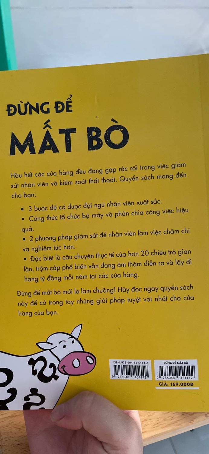 Sách ngắn gọn nhưng xúc tích và cô đọng, dễ hiểu, giúp người đọc có cái nhìn tổng quan về những vấn đề khó khăn mà nhà quản lí dễ gặp phải trong việc tự kinh doanh cửa hàng của mình. Nhờ những lời khuyên và bài học từ tác giả sẽ rút ra được những bài học giải quyết vấn đề đúng đắn!